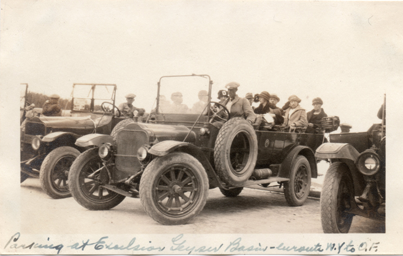 1924k4_Parking_at_Excelsior_Geyser_Basin_enroute_W_Y_to_O_F_25Jun1924