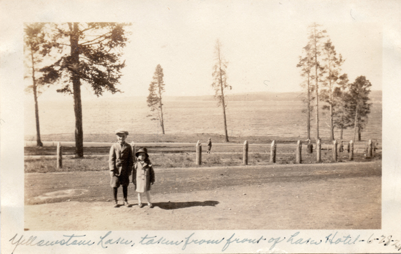 1924n3_Yellowstone_Lake_taken_from_front_of_Lake_Hotel_Stan_Lorna_28Jun1924