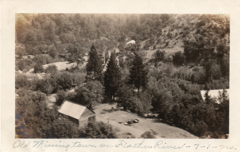 1924w5_Old_mining_town_on_the_Feather_River_01Jul1924