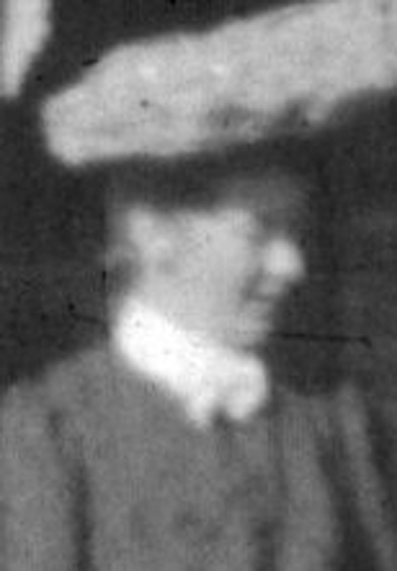 1904d7_ella_or_other_woman_c1904