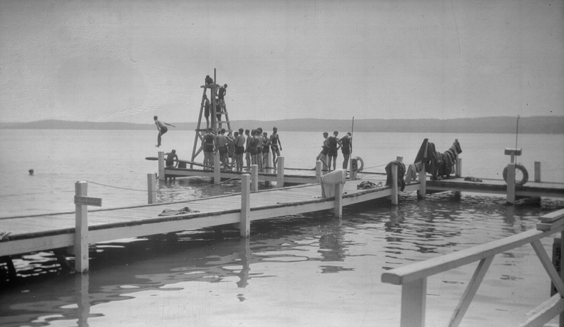 1919h4_docks_and_diving_tower_c1919