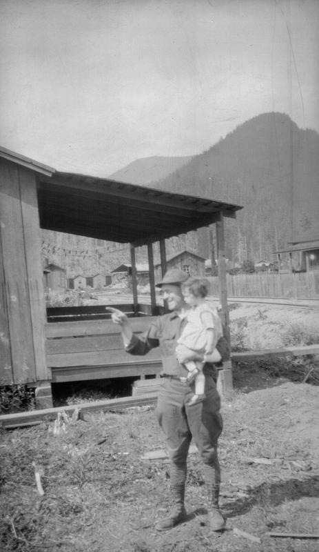 1923b_will_in_logging_camp_poss_florence_age2_c1923
