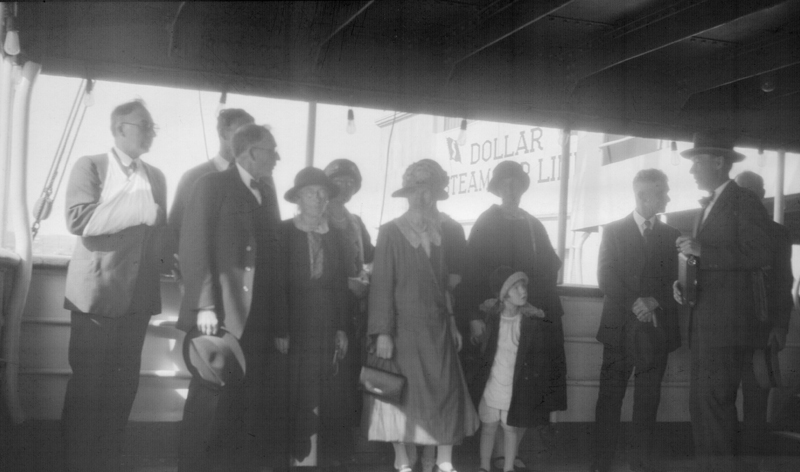 1926k1_edith_lorna_on_ferry_c1926