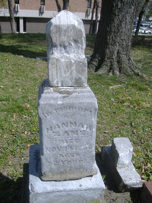 Hannah_D_Zane_tombstone