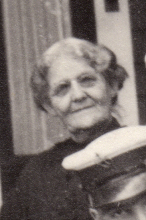 helen_lind_studley_poapst_c1920_leg