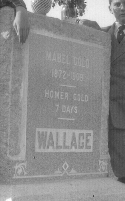 mabel_gold_wallace_gravestone
