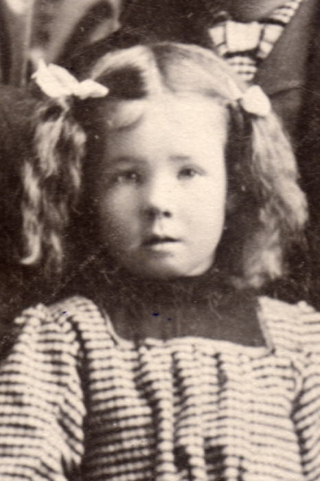 marie_johnson_c1901_leg