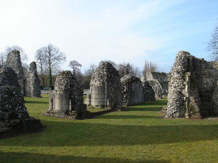 Thetford_Priory_ruins