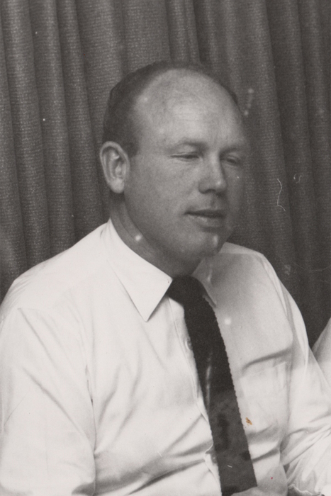 ed_potts_dec_1956_leg