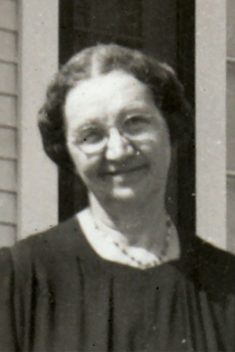 edith_p_wallace_spring_1942_leg