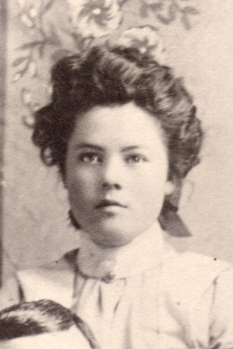 hannah_johnson_c1901_leg
