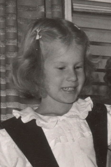 karen_gail_johnson_sep_1953_leg