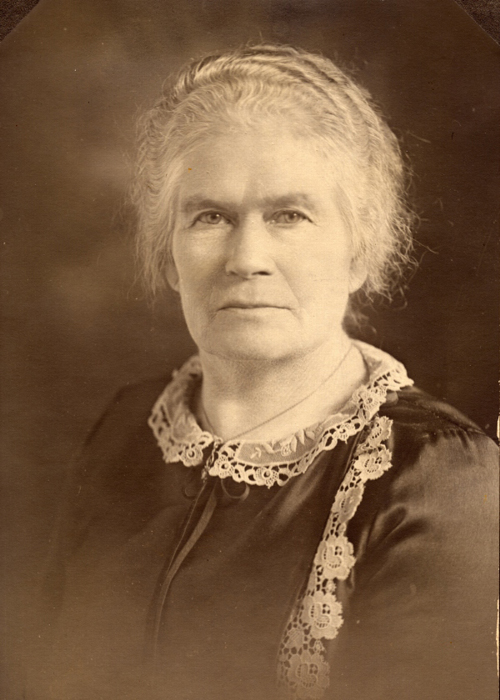 margaret_burrows_talbot_c1907-12_leg